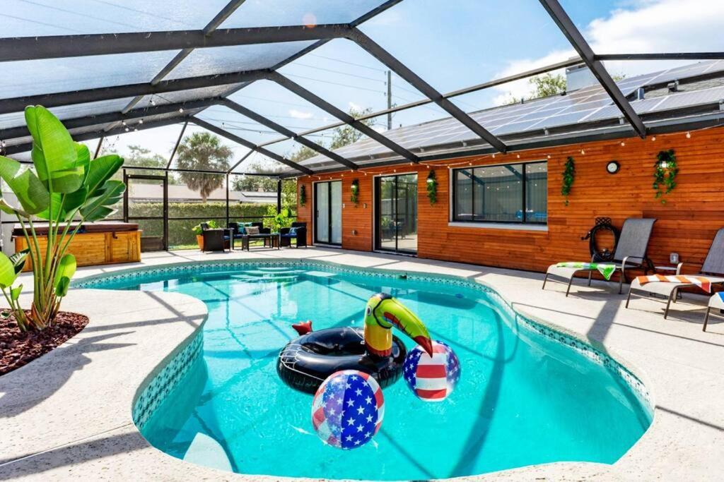 The Pelican/Pool/Hottub/Gameroom Brandon Exterior foto
